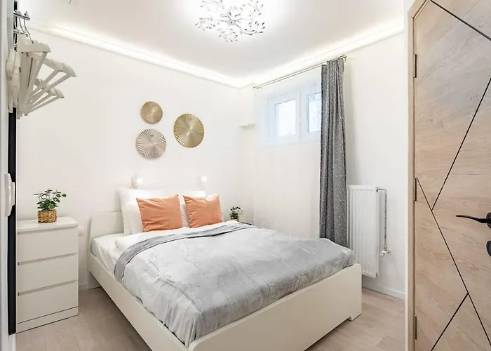 Ultra - New - Mini *