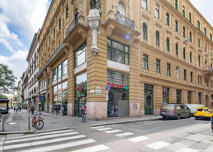 Ultra - New - Mini * Budapest