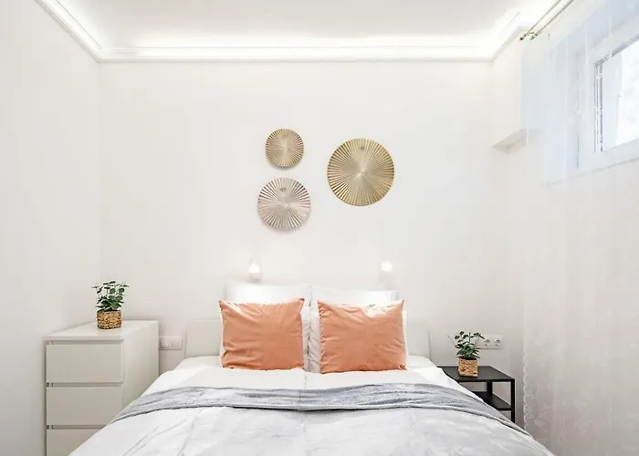 Ultra - New - Mini * Budapesta