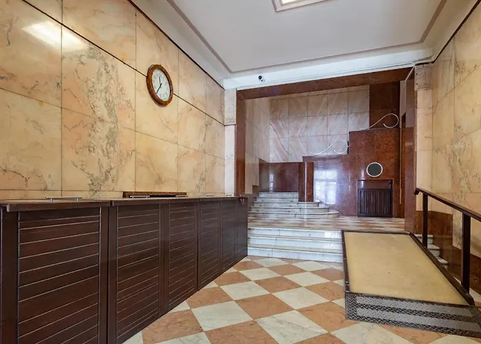 Ultra - New - Mini Budapesta